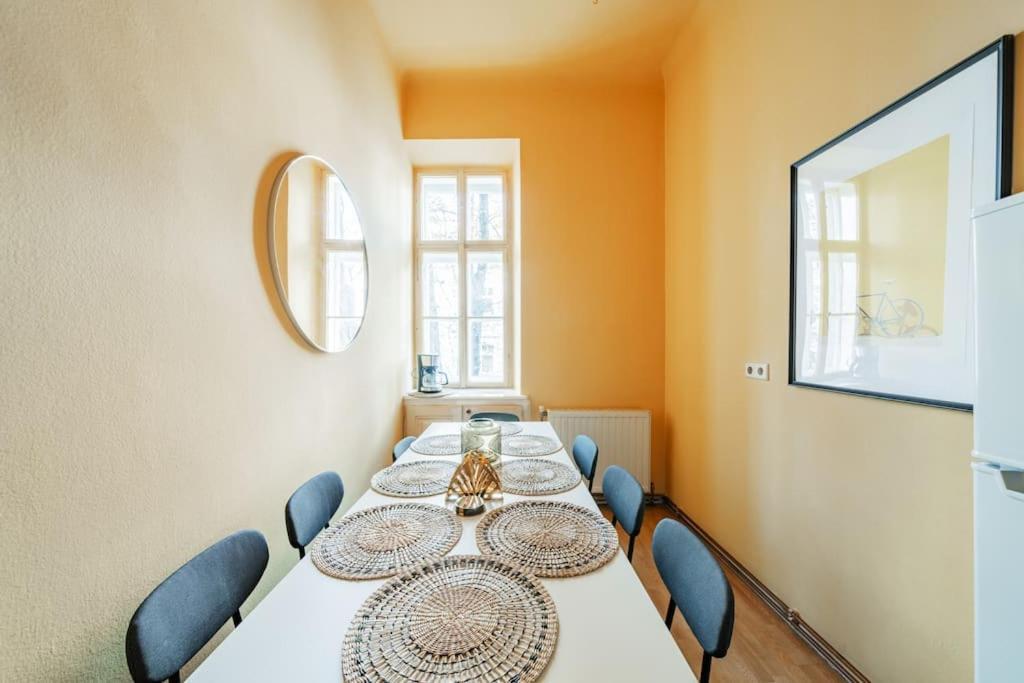 Zentrale Wohnung Fuer Entdecker Виена Екстериор снимка